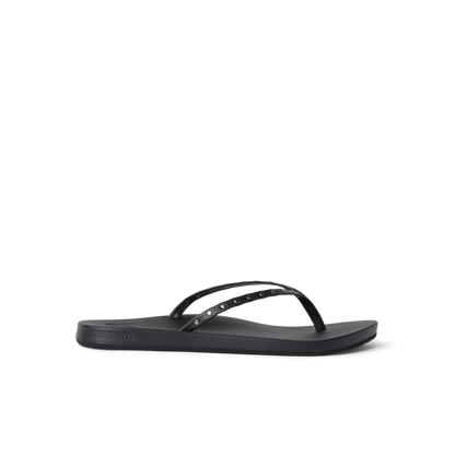 Cushion Slim Studs - Black