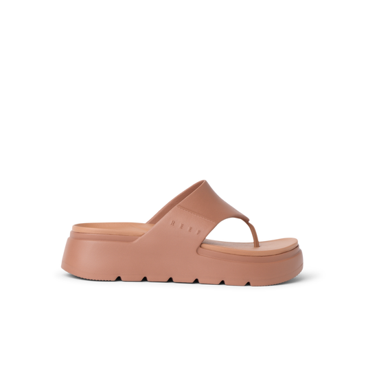 Cali Laguna - Mocha Mousse